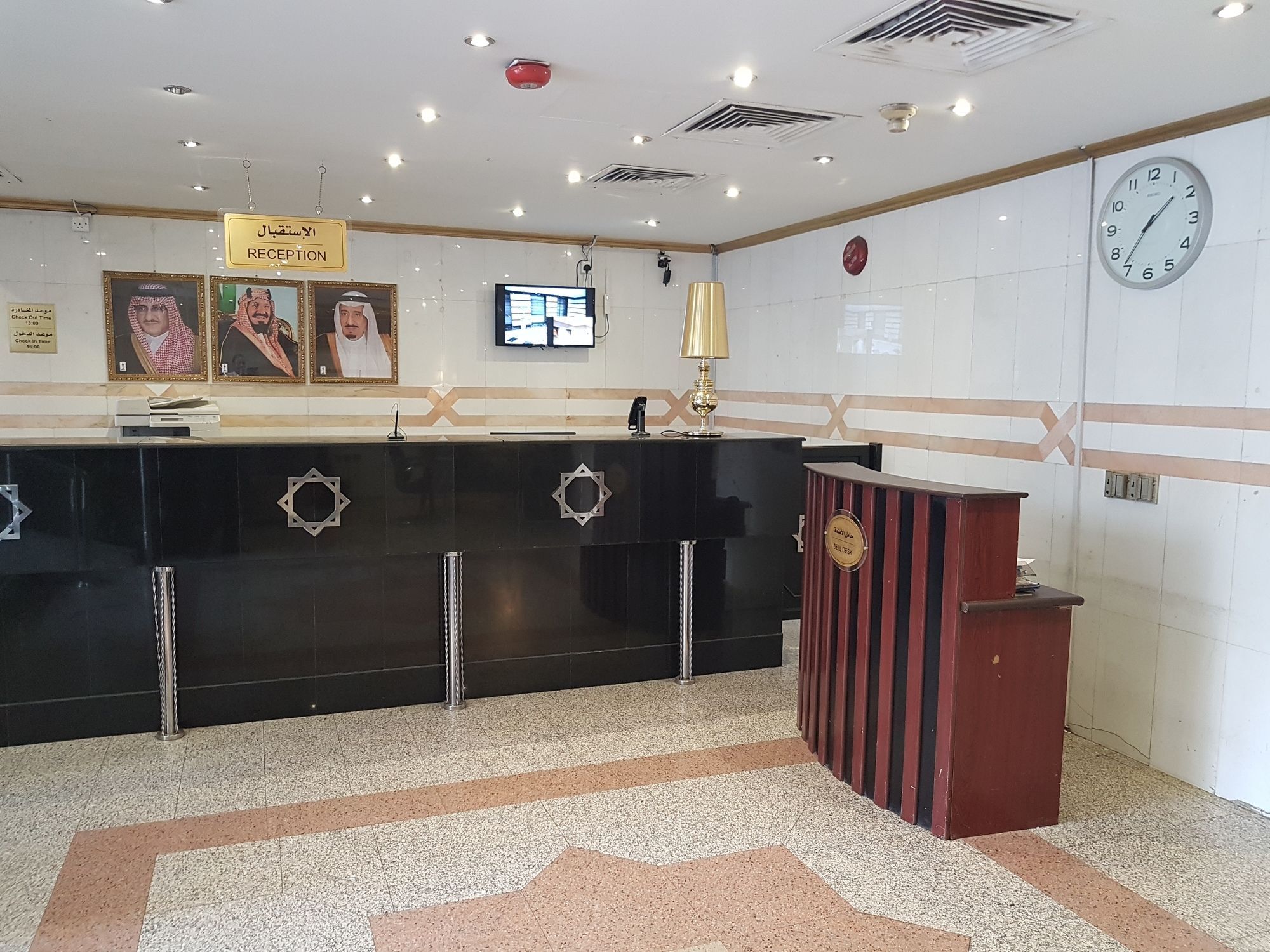 Taiba Suites Madinah Medina Eksteriør bilde Reception