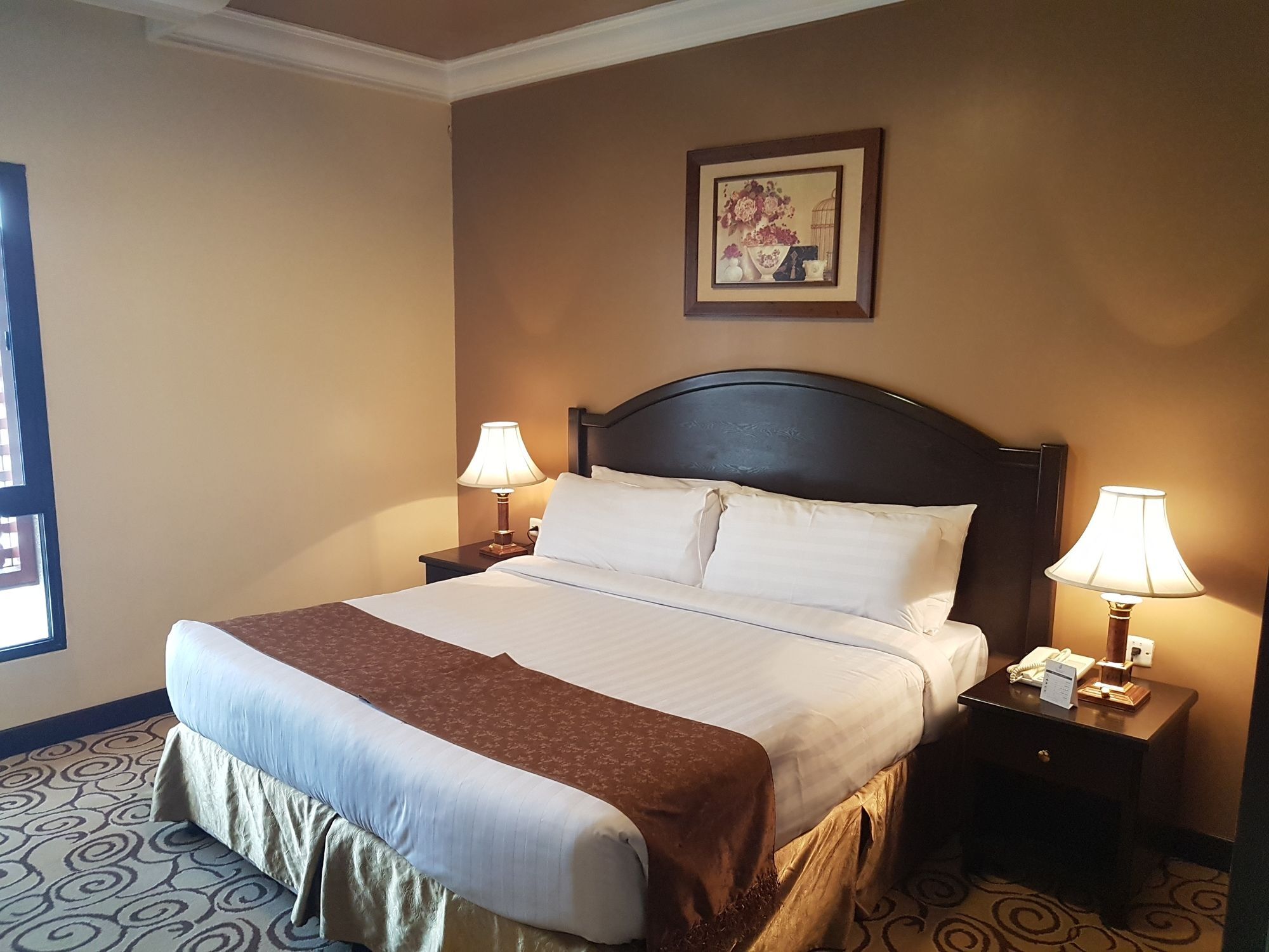 Taiba Suites Madinah Medina Eksteriør bilde A bedroom at the hotel